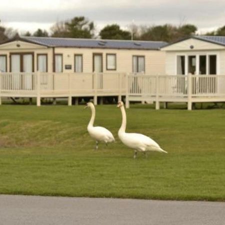 Static Caravan-Haven, Lake District Hotel Flookburgh Exterior photo