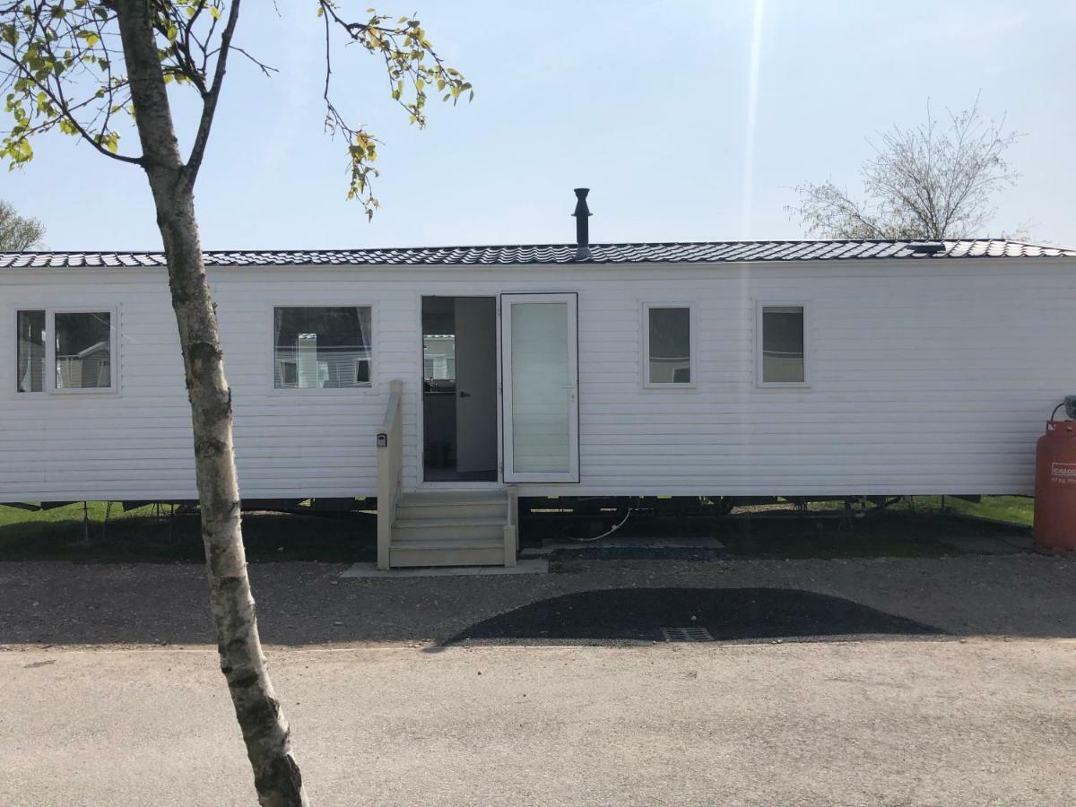 Static Caravan-Haven, Lake District Hotel Flookburgh Exterior photo